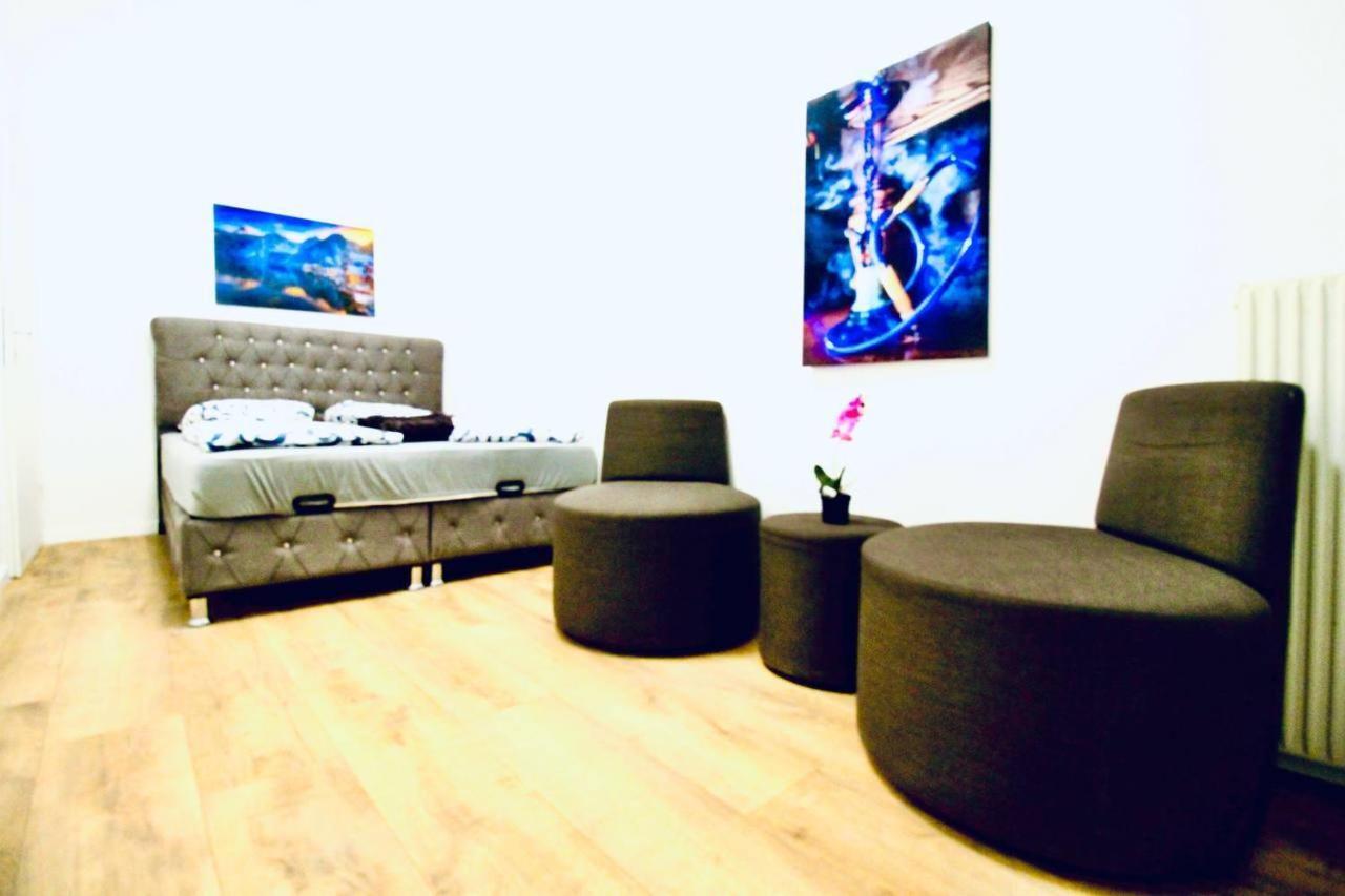 Modern Double Room Js B Wien Eksteriør billede