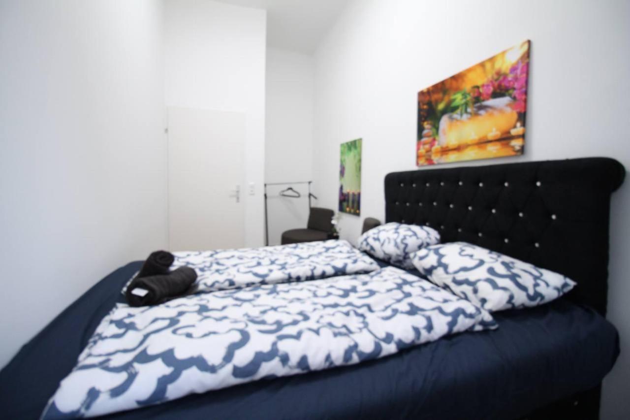 Modern Double Room Js B Wien Eksteriør billede